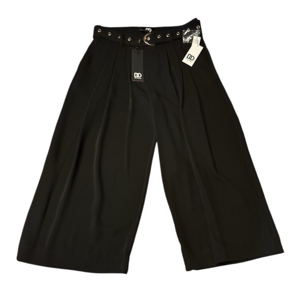 DO by Dee Ocleppo
Women's Mariana Belted Wide Leg Cropped Pants - Size 4